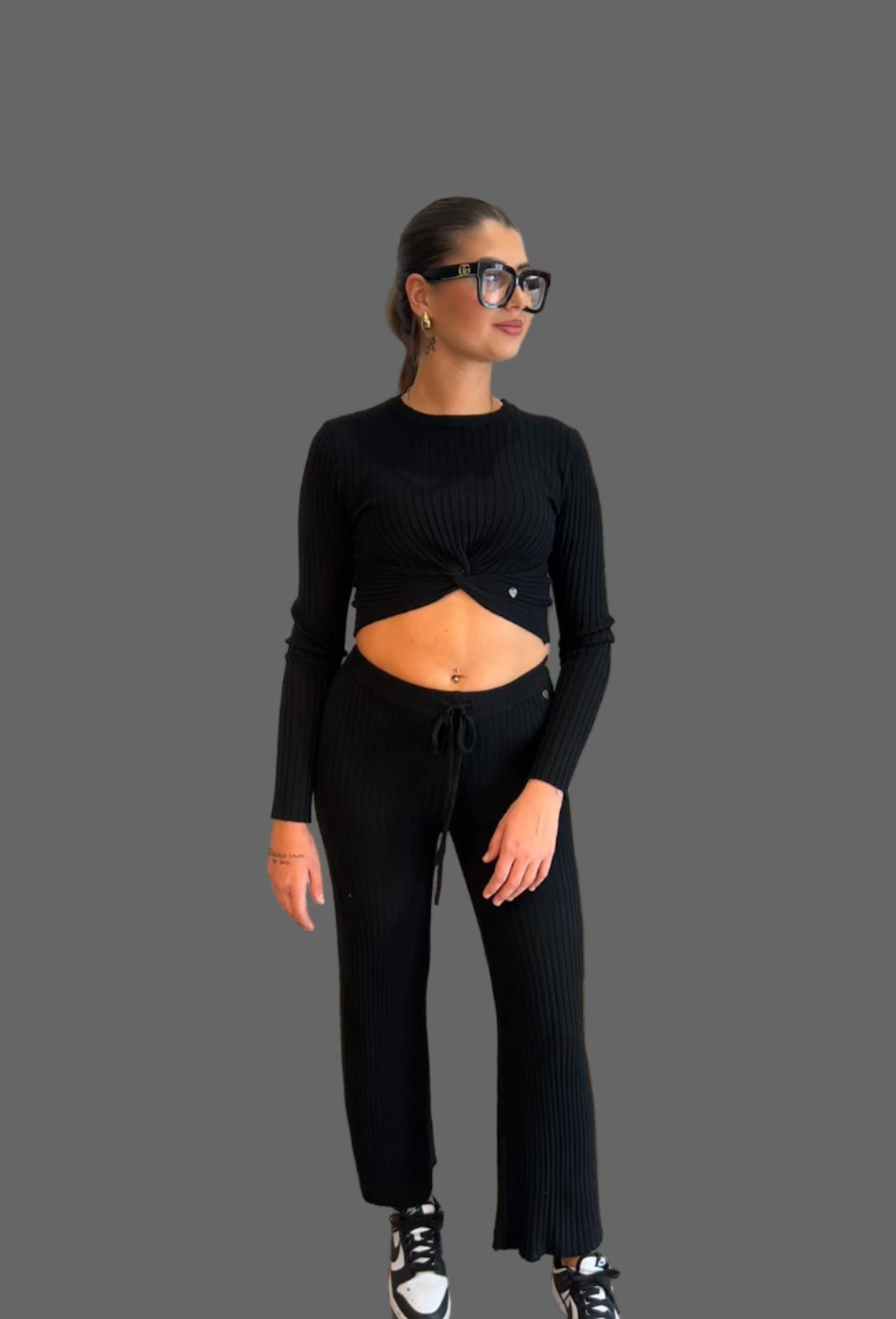 Completo lana con dettaglio cuoricino